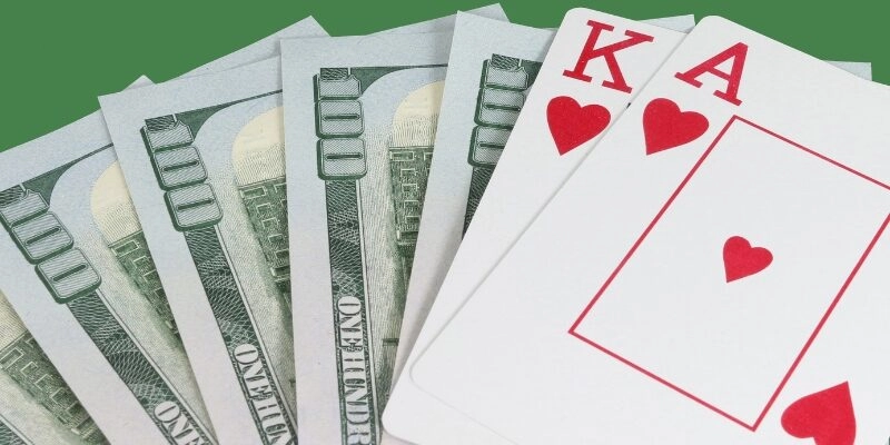 Bài Blackjack Online - Cách Chơi Hiệu Quả Cho Người Mới 1 Bài blackjack online thu hút bởi luật đơn giản