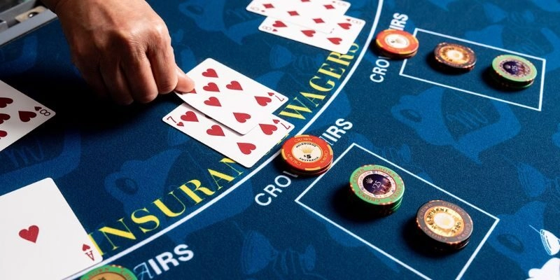 Game Bài Blackjack Online - Lật Kèo Dealer Với Chiến Thuật Chuẩn 1 Game bài blackjack online đấu trí cùng Dealer
