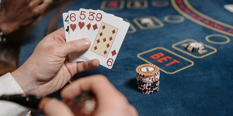 Năm lá bài hợp lệ tạo nên ngũ linh Blackjack